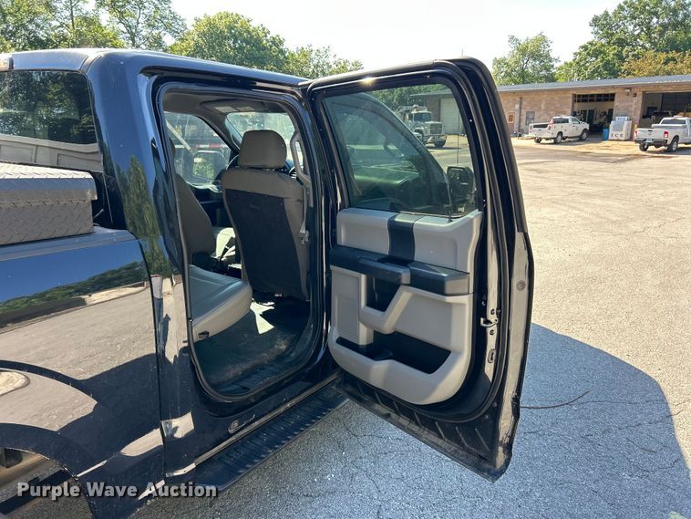 image for item FC2721 2019 Ford F150 Police Interceptor Crew Cab pickup truck
