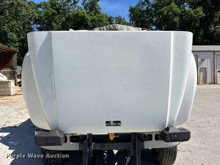 image for item FC2723 2000 International 4900 dump truck