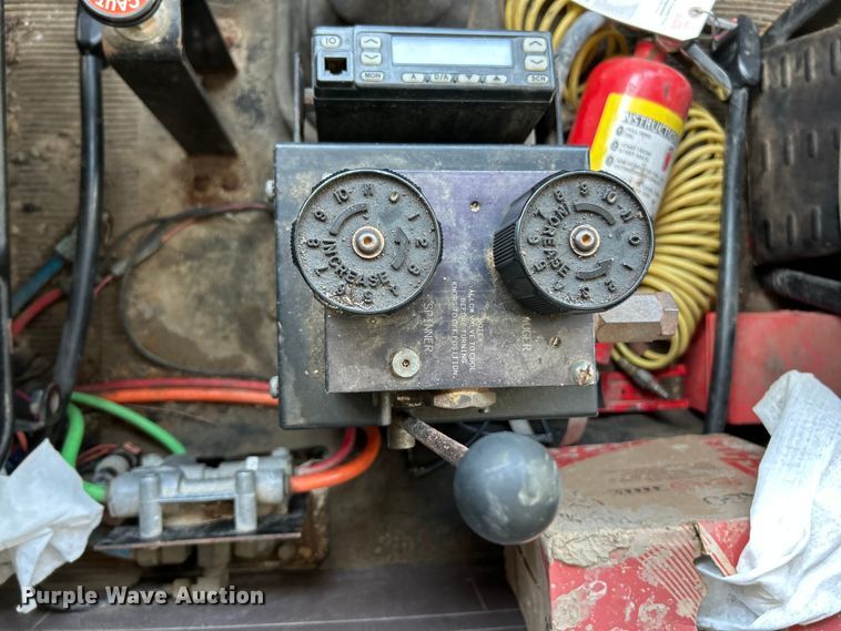 image for item FC2723 2000 International 4900 dump truck