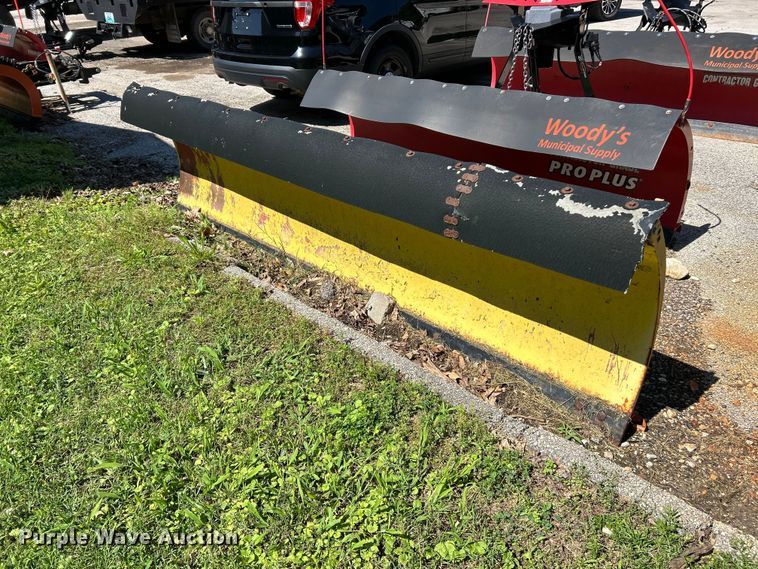 image for item FC2723 2000 International 4900 dump truck