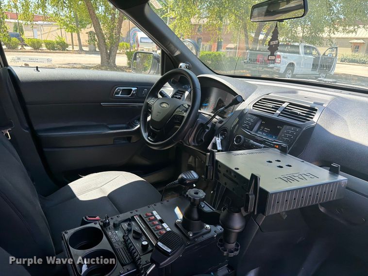 image for item FC3263 2017 Ford Explorer Police Interceptor SUV
