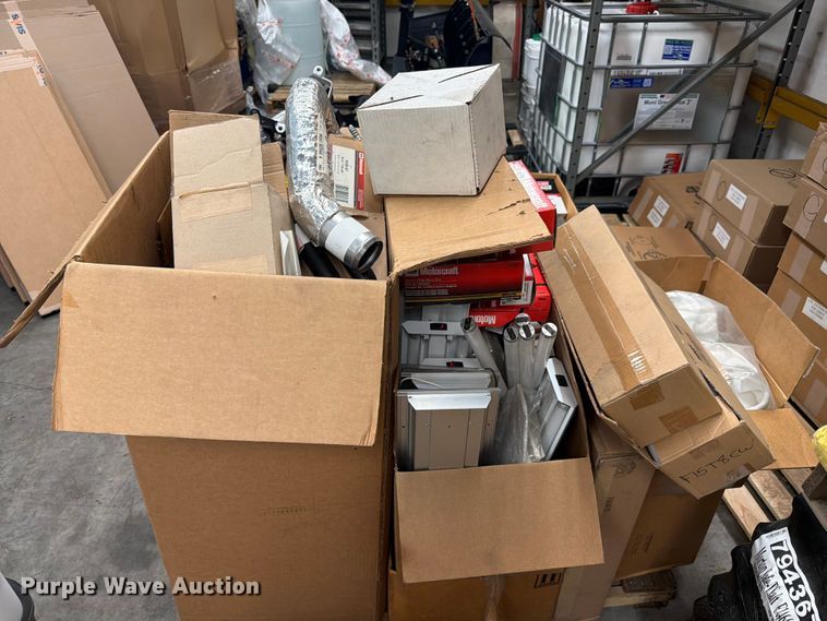 image for item FC3274 Truck parts