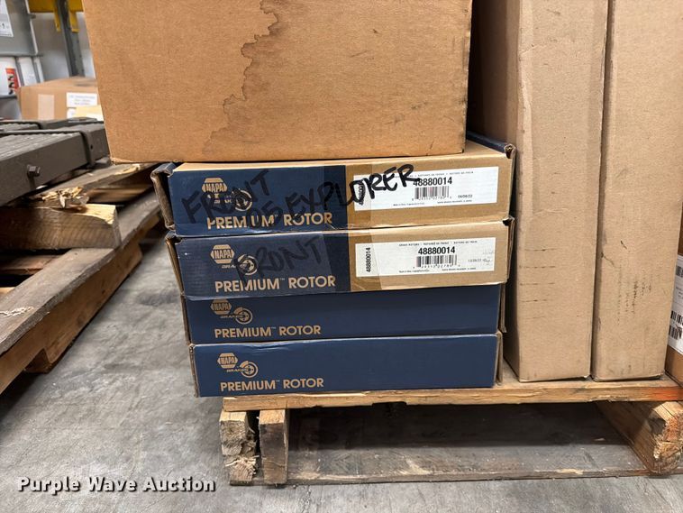 image for item FC3274 Truck parts