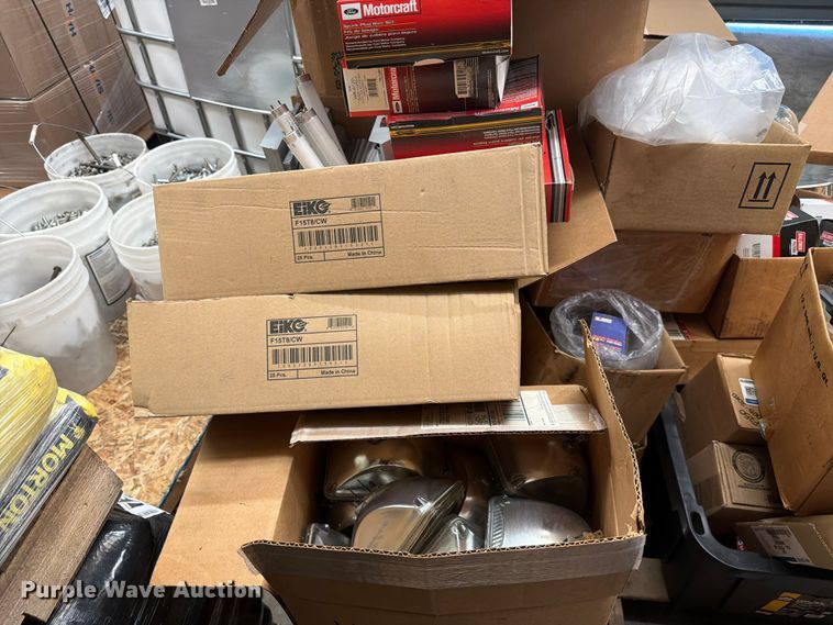 image for item FC3274 Truck parts