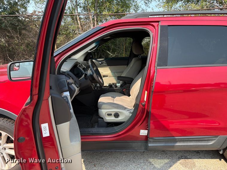 image for item FC3276 2012 Ford Explorer SUV