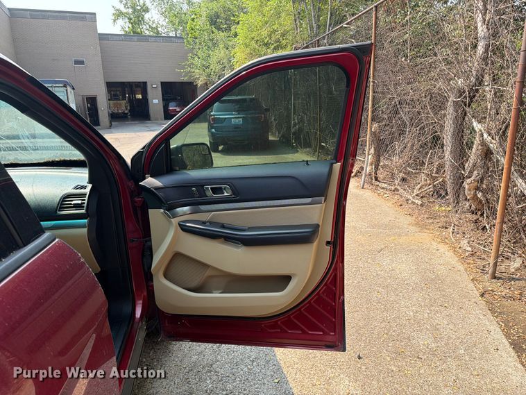 image for item FC3277 2016 Ford Explorer SUV