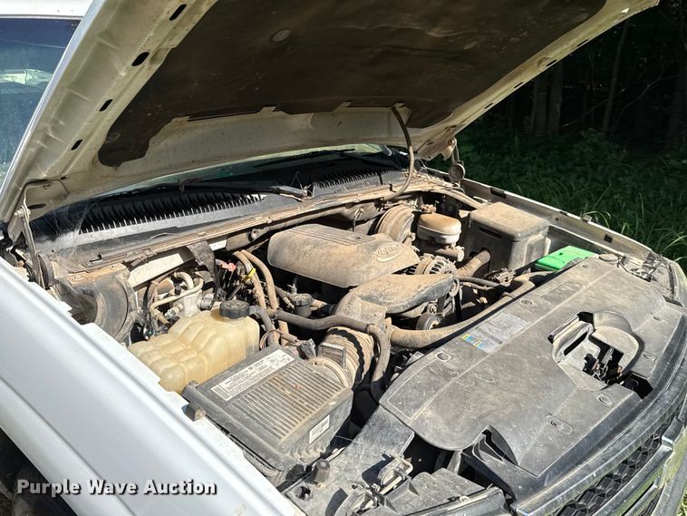image for item FC4030 2006 Chevrolet Silverado 1500 pickup truck