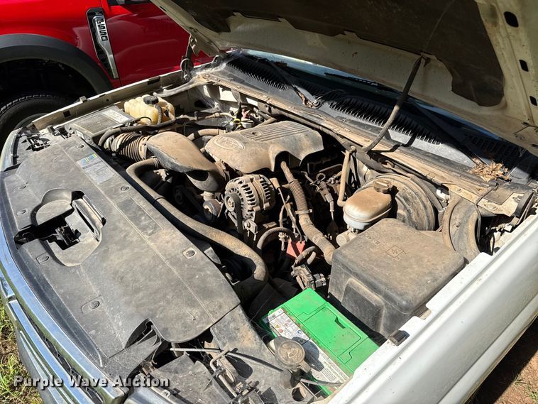 image for item FC4030 2006 Chevrolet Silverado 1500 pickup truck