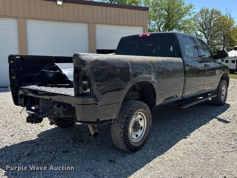 image for item FG0272 2017 RAM 2500 Crew Cab pickup truck