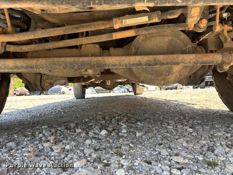 image for item FG0272 2017 RAM 2500 Crew Cab pickup truck