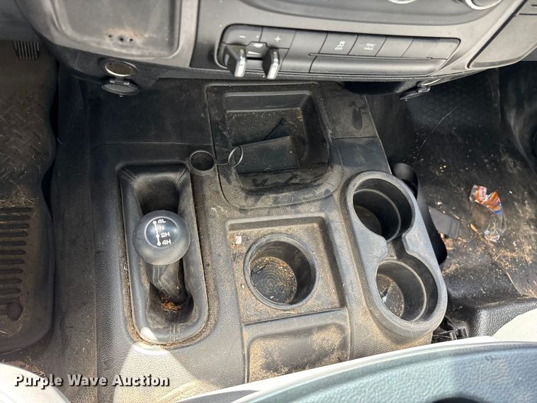 image for item FG0272 2017 RAM 2500 Crew Cab pickup truck