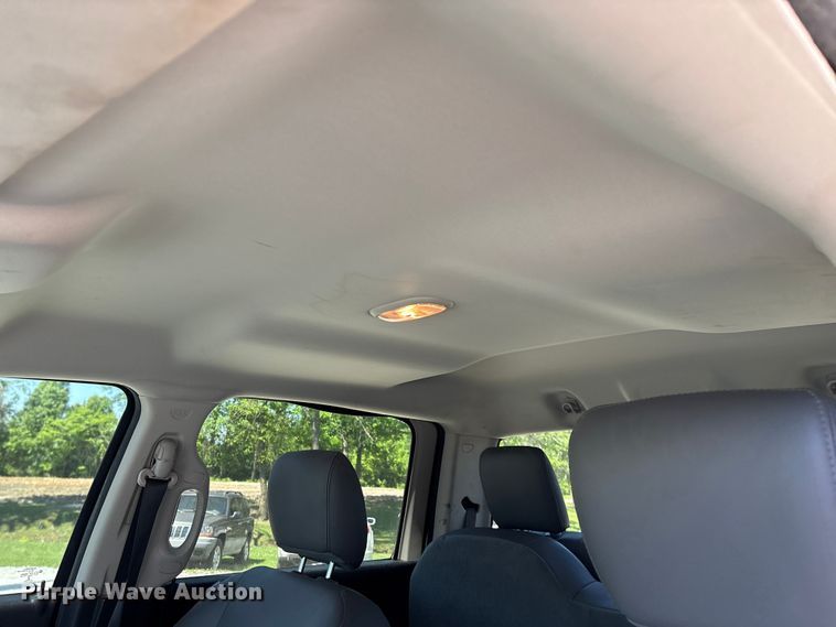 image for item FG0272 2017 RAM 2500 Crew Cab pickup truck