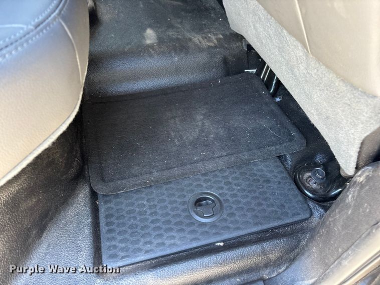 image for item FG0272 2017 RAM 2500 Crew Cab pickup truck