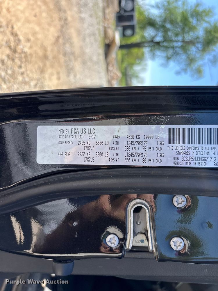 image for item FG0272 2017 RAM 2500 Crew Cab pickup truck
