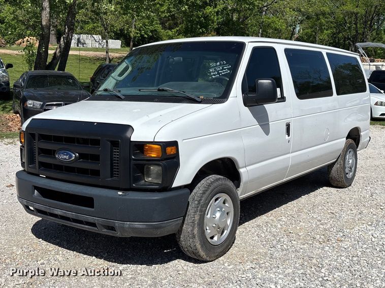 2011 Ford E350 van