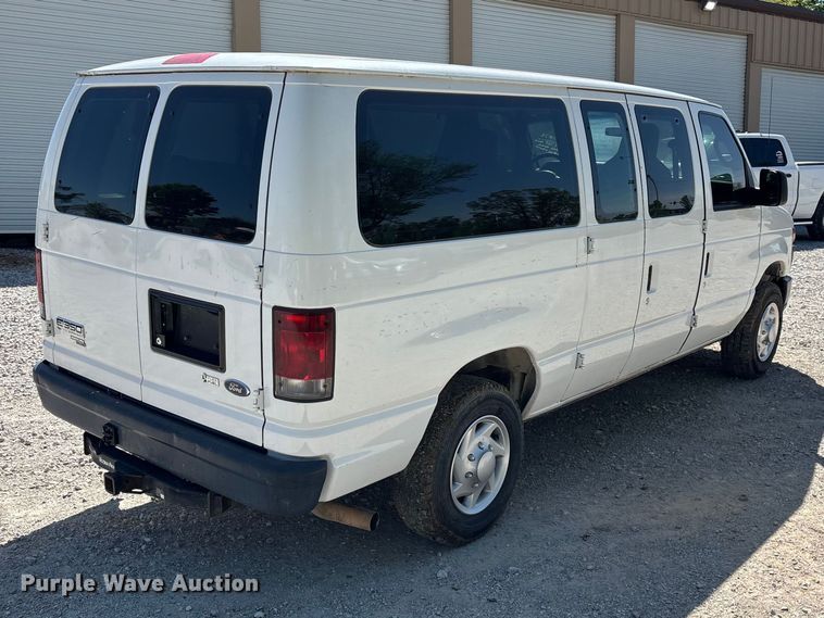 image for item FG0274 2011 Ford E350 van