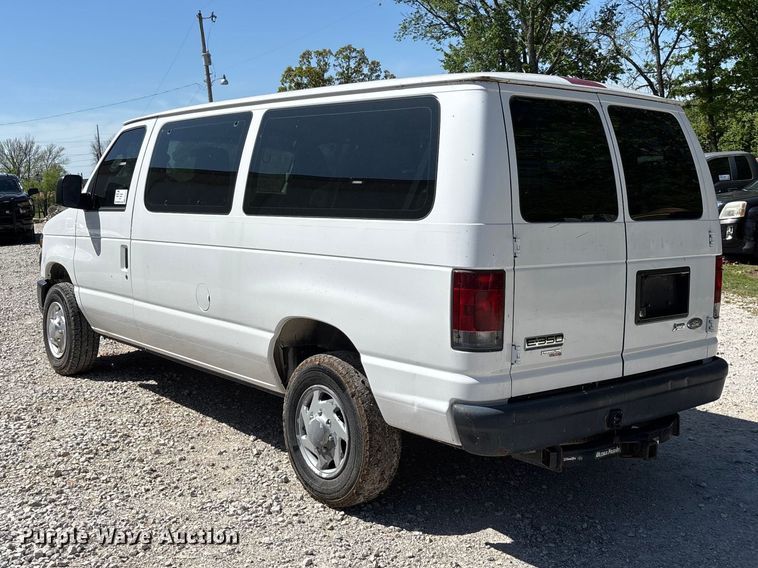 image for item FG0274 2011 Ford E350 van