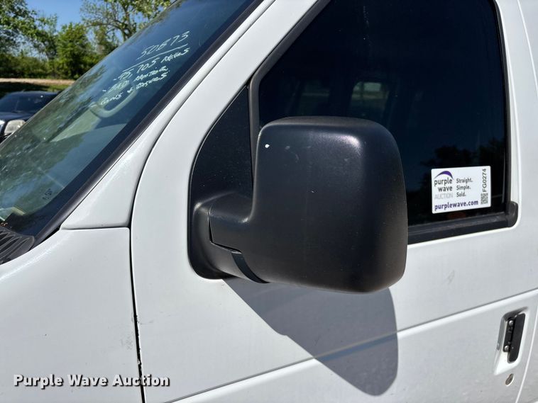 image for item FG0274 2011 Ford E350 van