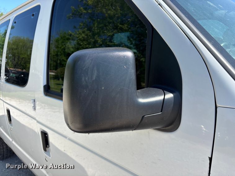image for item FG0274 2011 Ford E350 van