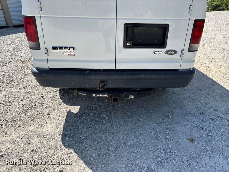 image for item FG0274 2011 Ford E350 van