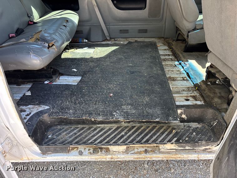 image for item FG0274 2011 Ford E350 van