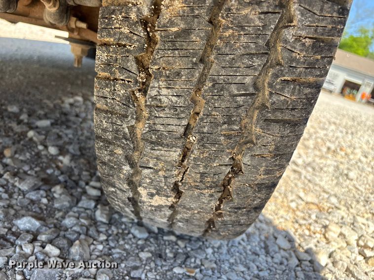 image for item FG0274 2011 Ford E350 van