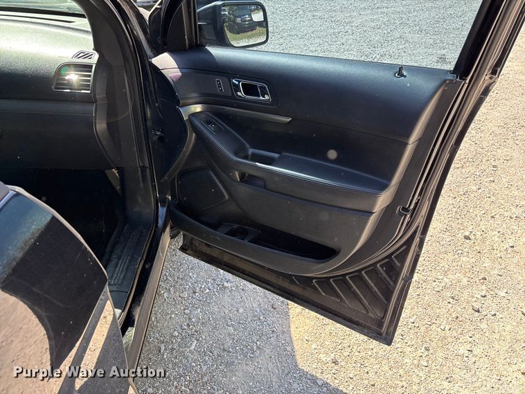 image for item FG0275 2016 Ford Explorer SUV