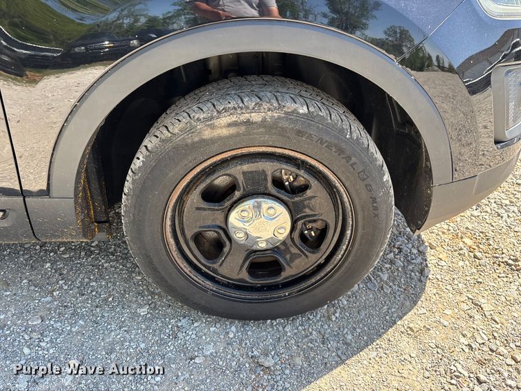 image for item FG0275 2016 Ford Explorer SUV