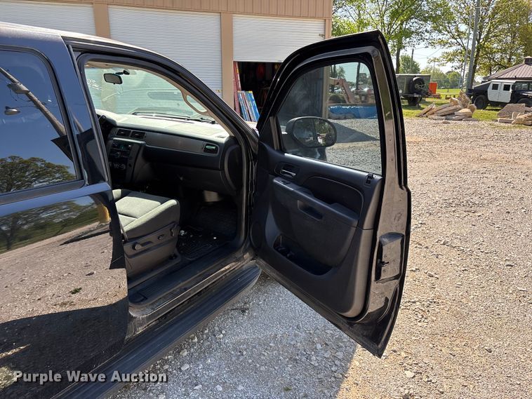 image for item FG0277 2014 Chevrolet Tahoe Police SUV