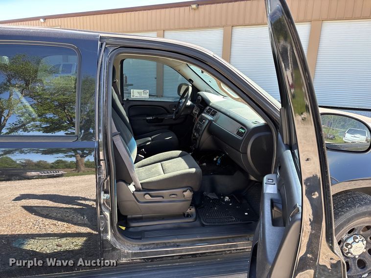 image for item FG0277 2014 Chevrolet Tahoe Police SUV