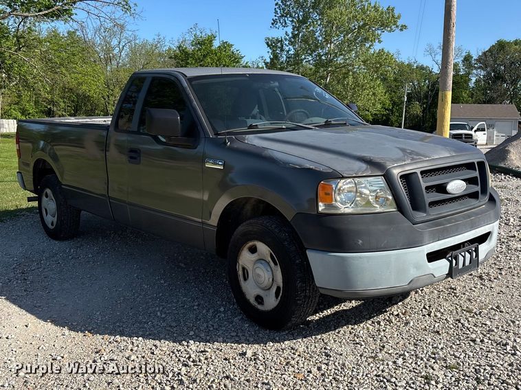 image for item FG0279 2007 Ford F150 XL pickup truck