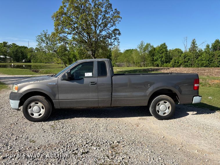 image for item FG0279 2007 Ford F150 XL pickup truck