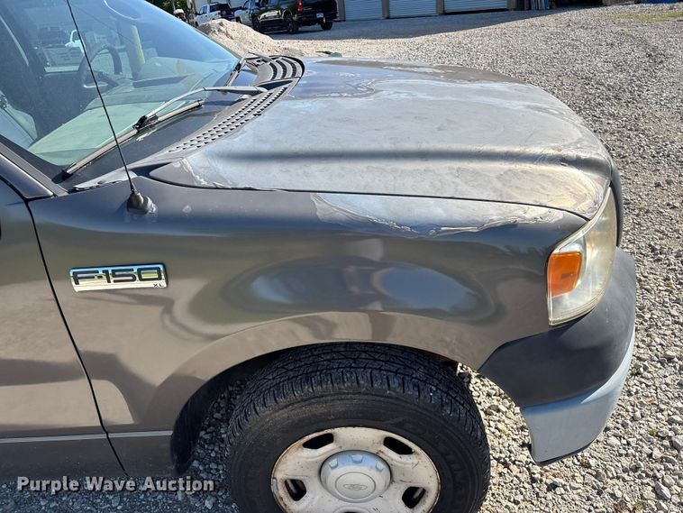image for item FG0279 2007 Ford F150 XL pickup truck