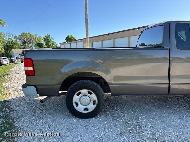 image for item FG0279 2007 Ford F150 XL pickup truck