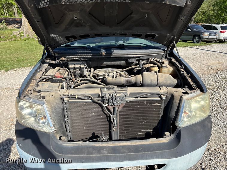image for item FG0279 2007 Ford F150 XL pickup truck
