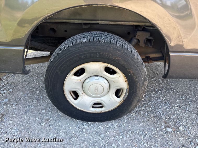 image for item FG0279 2007 Ford F150 XL pickup truck