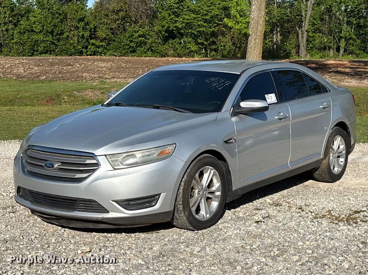 2013 Ford Taurus