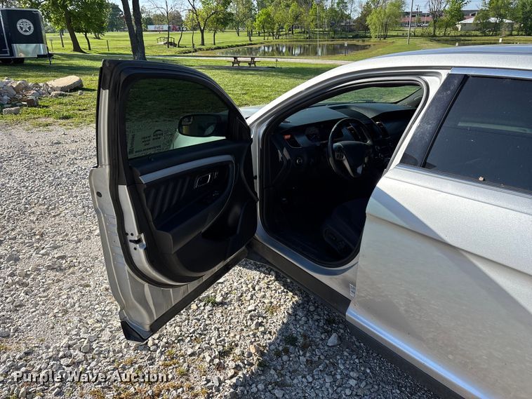image for item FG0280 2013 Ford Taurus 