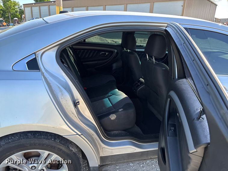 image for item FG0280 2013 Ford Taurus 