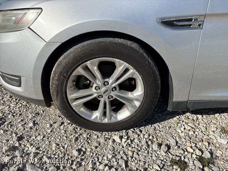 image for item FG0280 2013 Ford Taurus 