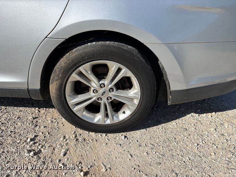 image for item FG0280 2013 Ford Taurus 