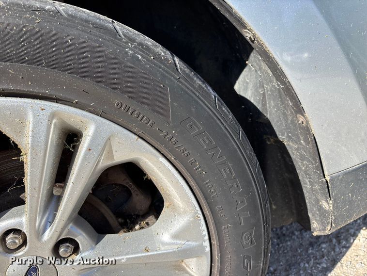 image for item FG0280 2013 Ford Taurus 