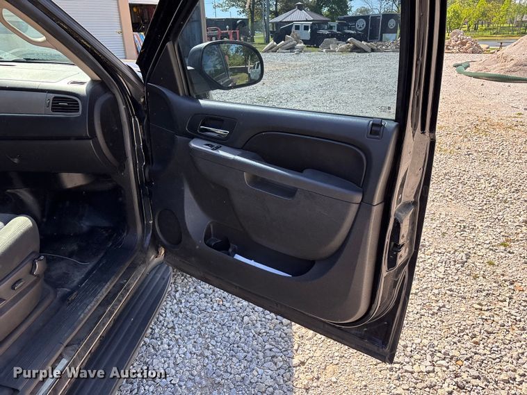 image for item FG0283 2014 Chevrolet Tahoe Police SUV