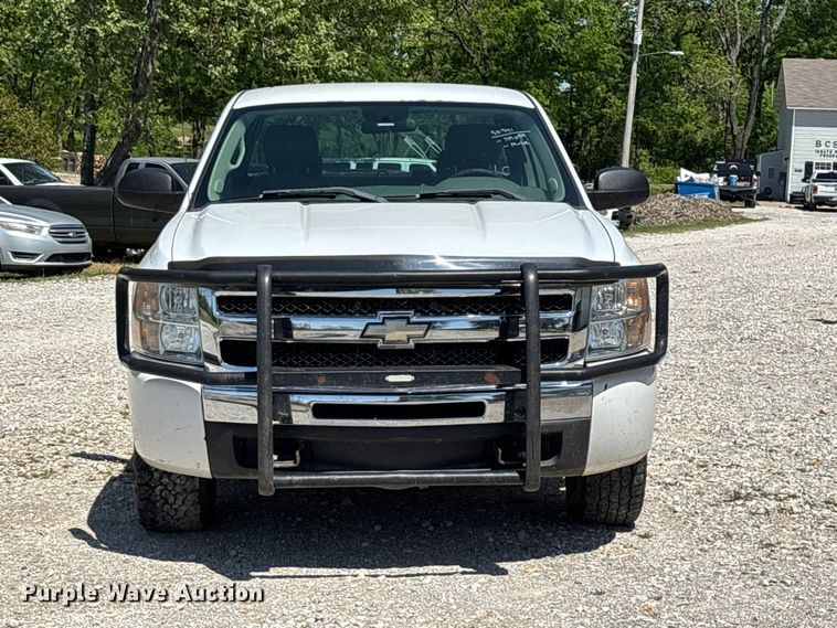 image for item FG0284 2012 Chevrolet Silverado 1500 Ext. Cab pickup truck