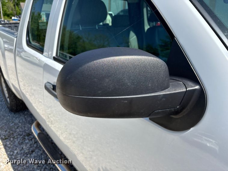 image for item FG0284 2012 Chevrolet Silverado 1500 Ext. Cab pickup truck
