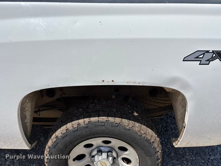 image for item FG0284 2012 Chevrolet Silverado 1500 Ext. Cab pickup truck