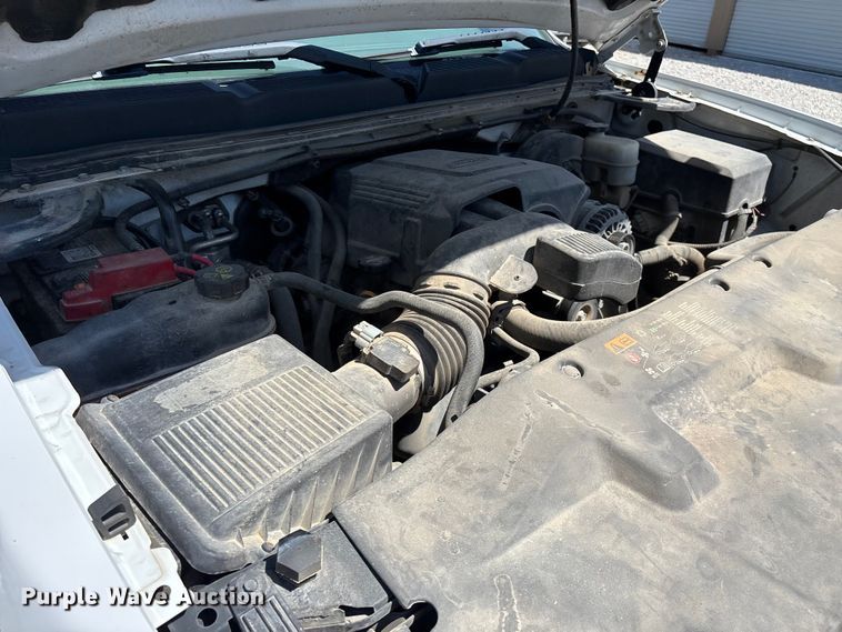 image for item FG0284 2012 Chevrolet Silverado 1500 Ext. Cab pickup truck
