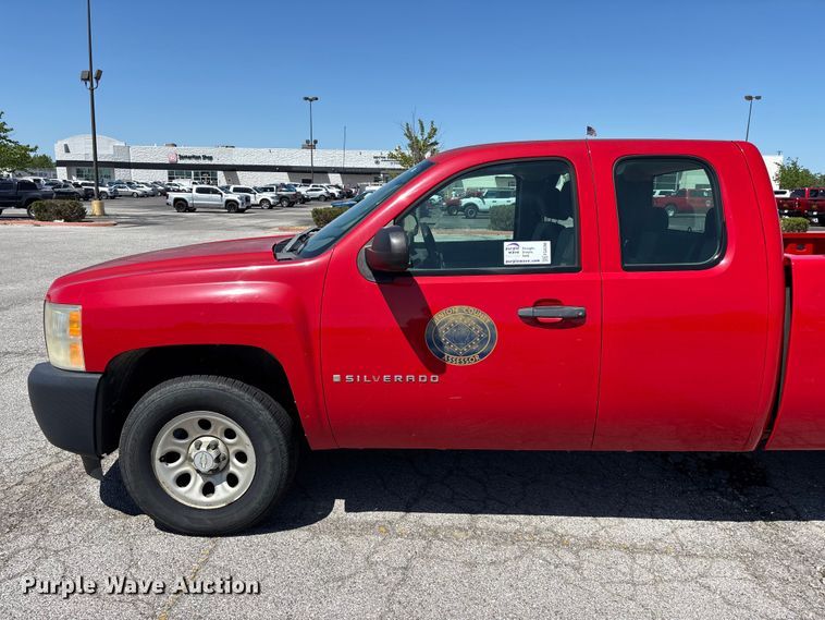 image for item FG0288 2008 Chevrolet Silverado 1500 Ext. Cab pickup truck