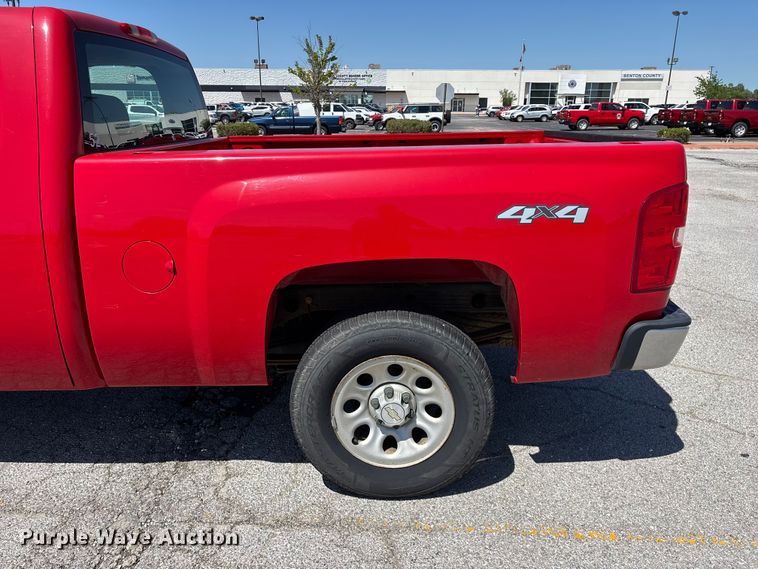 image for item FG0288 2008 Chevrolet Silverado 1500 Ext. Cab pickup truck