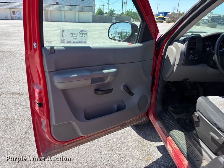 image for item FG0288 2008 Chevrolet Silverado 1500 Ext. Cab pickup truck